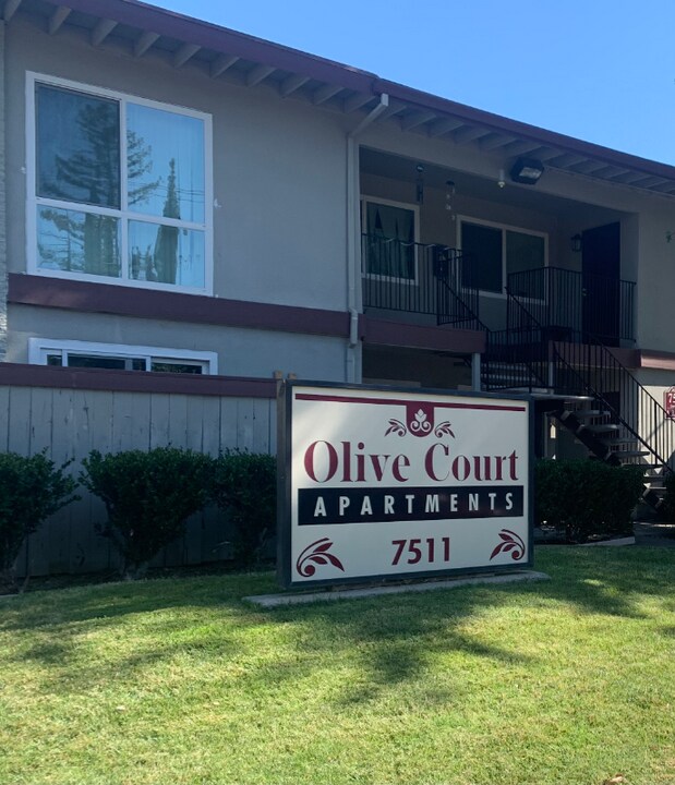 7511 Sunset Ave in Fair Oaks, CA - Building Photo