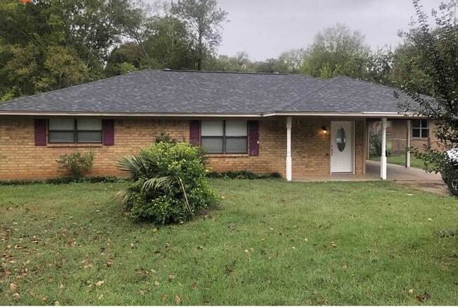 property at 105 Edna Dr