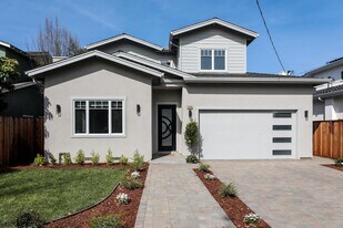 1911 Menalto Ave in Menlo Park, CA - Building Photo