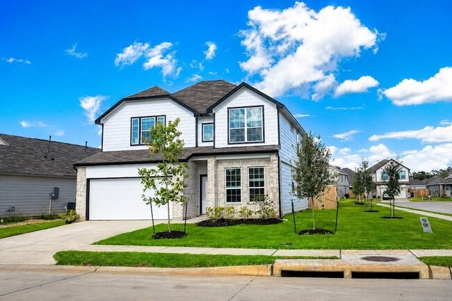 property at 4504 Danielle Gdns Ln