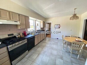 75 Claymoss Rd in Boston, MA - Building Photo - Building Photo