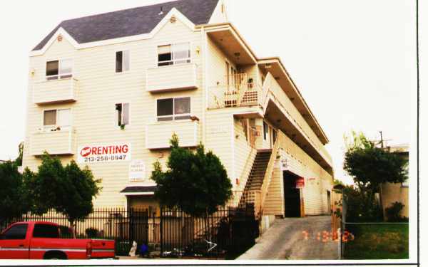 Andrita Apartments in Los Angeles, CA - Foto de edificio - Building Photo