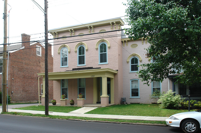 132 E 3rd St in Lexington, KY - Building Photo - Building Photo