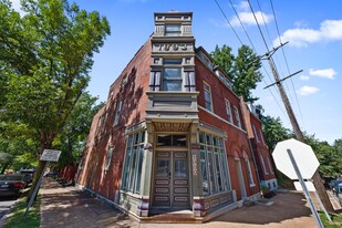 3205 Lemp Ave in St. Louis, MO - Building Photo