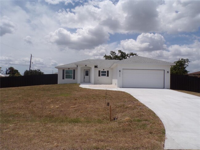 property at 2989 Pinetree St