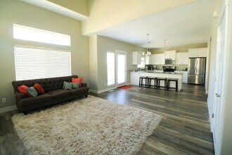 1620 Aspen Loop in Provo, UT - Building Photo - Building Photo