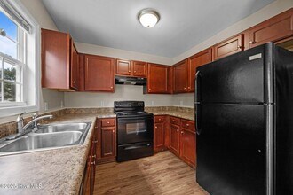176 Ashbury Park Ln in Richlands, NC - Building Photo - Building Photo