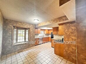 1340 Chimney Hill Rd in Yukon, OK - Building Photo - Building Photo