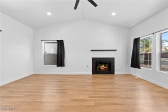 3523 Farina Dr in North Las Vegas, NV - Building Photo - Building Photo