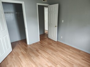 14 N Ritchie Ave in Ravenswood, WV - Building Photo - Building Photo