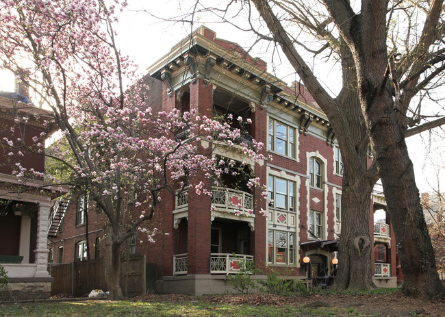 The Alexander Building in Louisville, KY - Building Photo - Building Photo