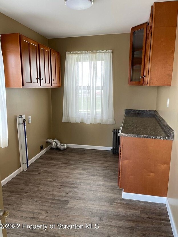232 Moosic Rd, Unit 1 in Old Forge, PA - Building Photo - Building Photo