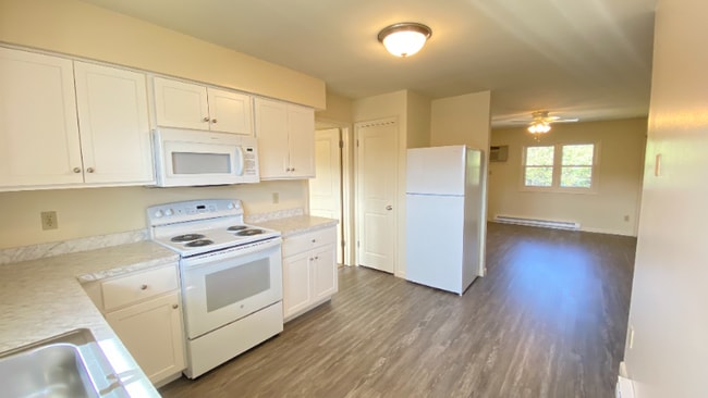 3724 Carman Rd, Unit 4 in Schenectady, NY - Building Photo - Building Photo