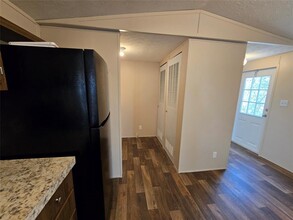 24369-2-24362 Bingham Creek Rd in Leander, TX - Building Photo - Building Photo