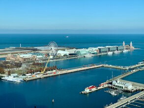 195 N Harbor Dr in Chicago, IL - Building Photo - Building Photo