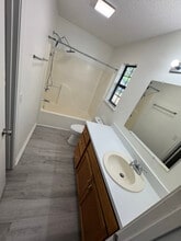 204 Lewis St in Statesboro, GA - Building Photo - Building Photo
