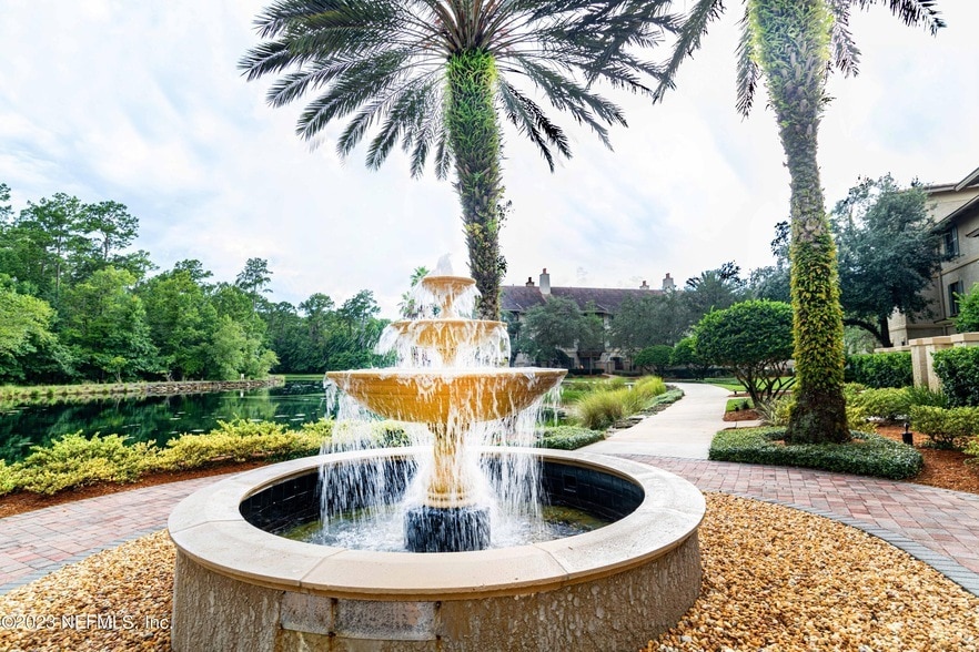 945 Registry Blvd, Unit 212 in St. Augustine, FL - Building Photo