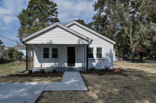property at 2207 Gardner St