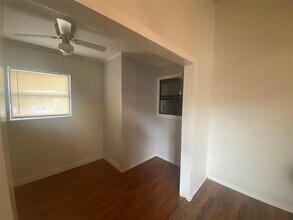 5302 Avenue G in Austin, TX - Building Photo - Building Photo