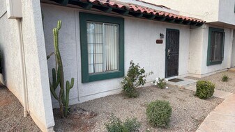 3439 Del Marino Dr in Las Vegas, NV - Building Photo