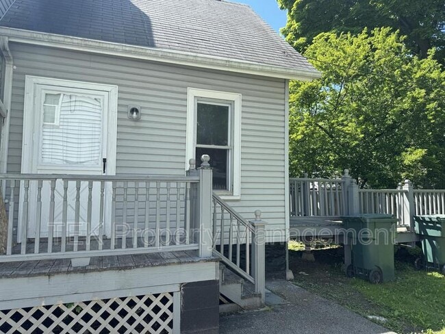 126 Parsells Ave in Rochester, NY - Building Photo - Building Photo