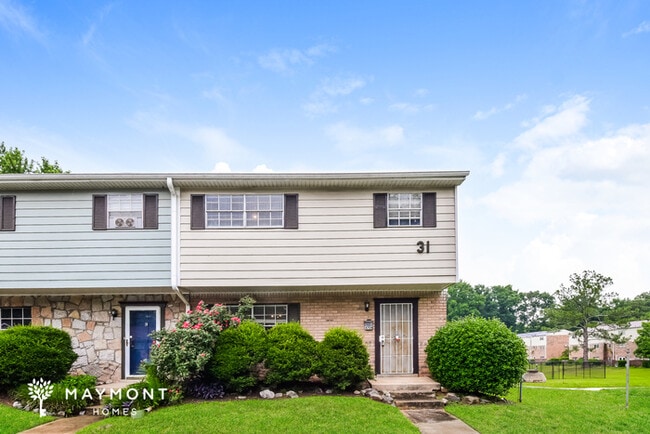 property at 4701 Flat Shoals Rd