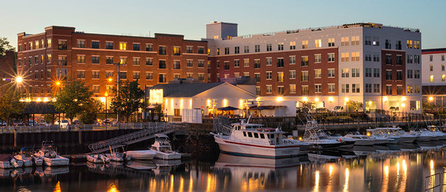 The Mariner in Port Chester, NY - Foto de edificio - Building Photo