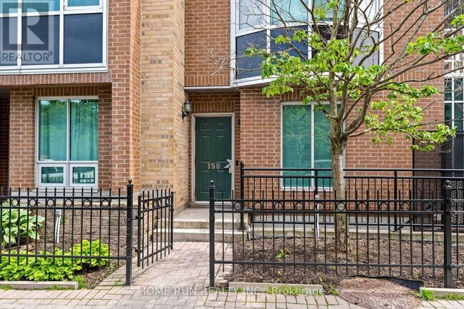 150-150 York St in Ottawa, ON - Building Photo - Building Photo