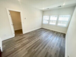 86 N Catalina Ave in Pasadena, CA - Building Photo - Building Photo