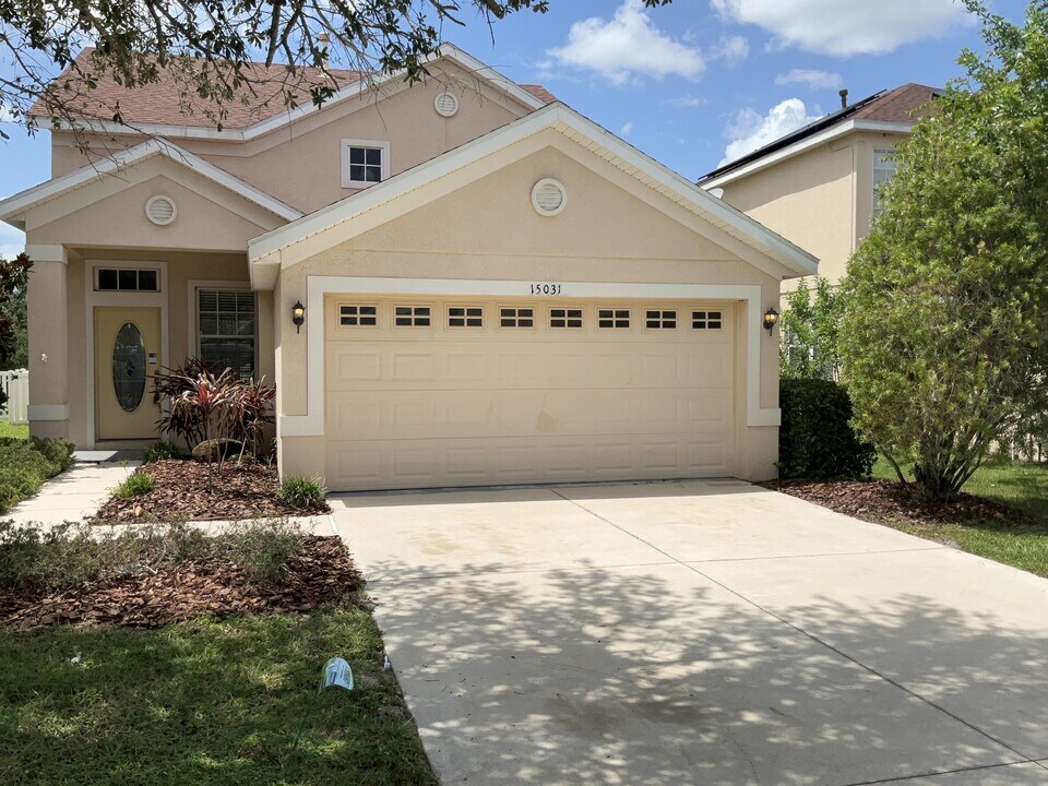 15031 Skip Jack Loop in Lakewood Ranch, FL - Building Photo