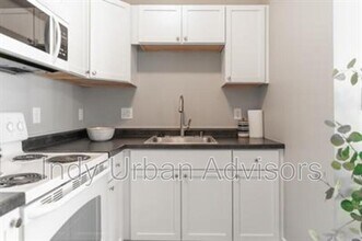 2831 N Kenwood Ave in Indianapolis, IN - Building Photo - Building Photo