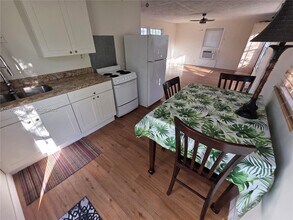 811 NE 14th Ct in Fort Lauderdale, FL - Building Photo - Building Photo