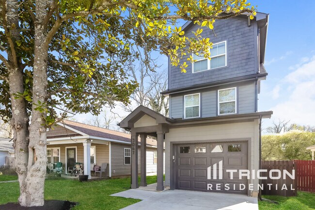 property at 3047 Ridge Ave