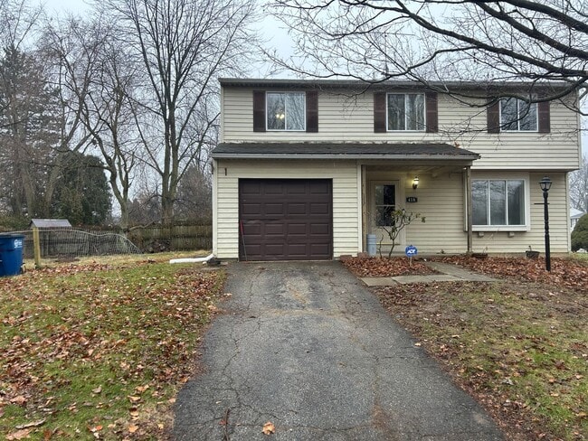 property at 418 La Jolla Dr