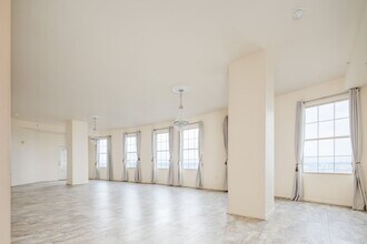 475 W 12th Ave in Denver, CO - Building Photo - Building Photo