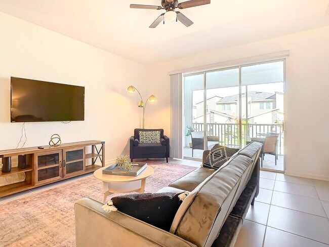 8879 Cabot Cliffs Dr in Kissimmee, FL - Foto de edificio - Building Photo
