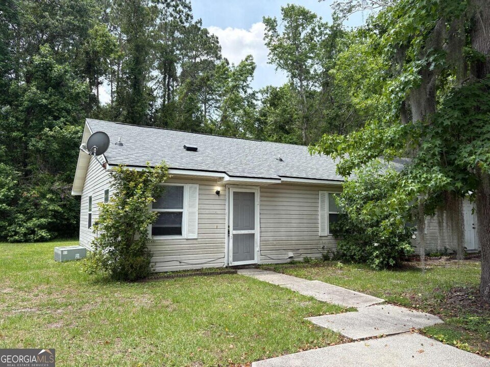 233 W Lakemont Dr in Kingsland, GA - Building Photo