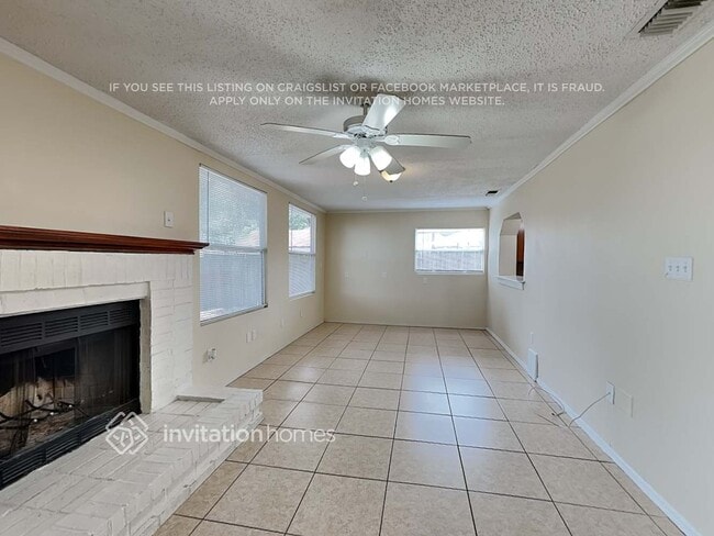 1170 Brook Dr W in Dunedin, FL - Building Photo - Building Photo