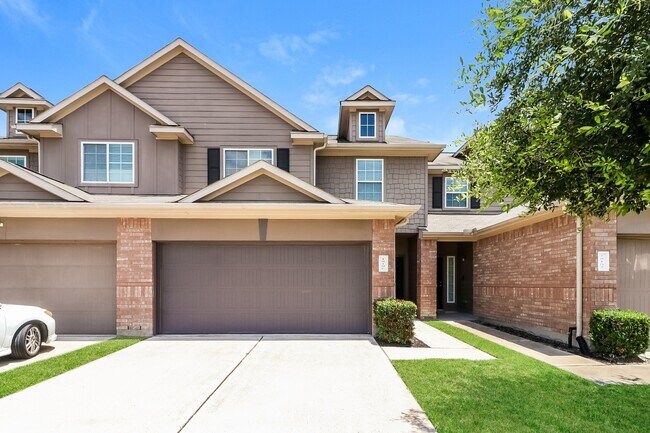 property at 18106 Bethany Manor Ct