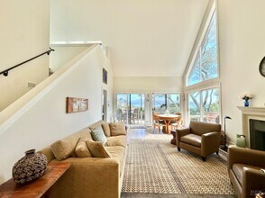 122 Edwards Ave in Sausalito, CA - Building Photo - Building Photo