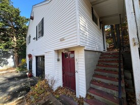 24 Arlington Rd, Unit #R in Woburn, MA - Building Photo - Building Photo