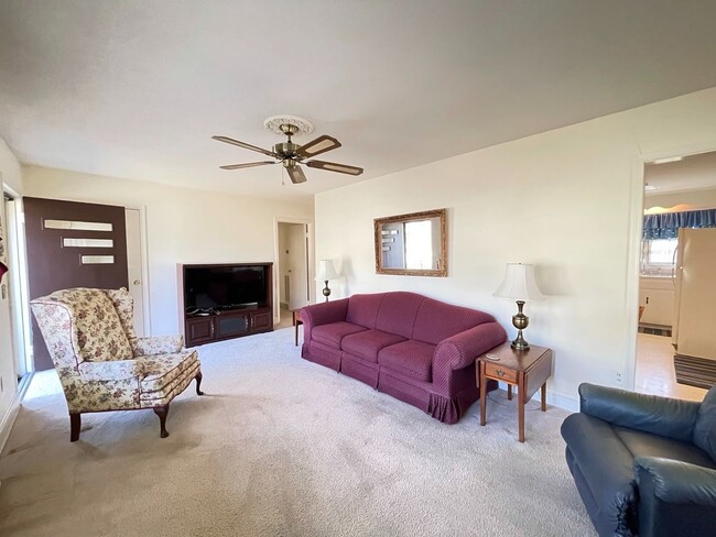 200 N Thomas St in South Hill, VA - Building Photo - Building Photo