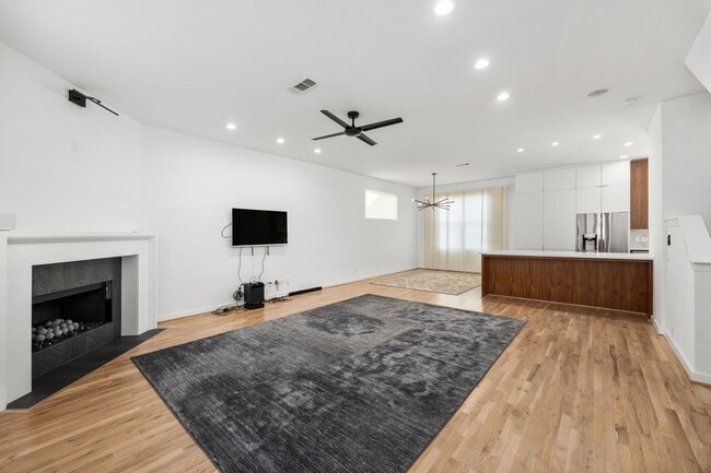 property at 1801 Oneil St