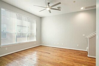 4050 McKinney Ave in Dallas, TX - Building Photo - Building Photo