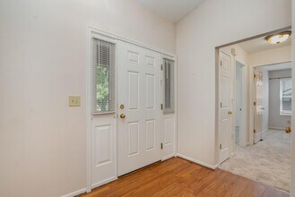 7393 Maybury Ct in Florence, KY - Building Photo - Building Photo