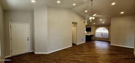 841 E Lovegrass Dr in San Tan Valley, AZ - Building Photo - Building Photo