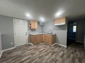 2218 Murchison Rd in Fayetteville, NC - Building Photo - Building Photo