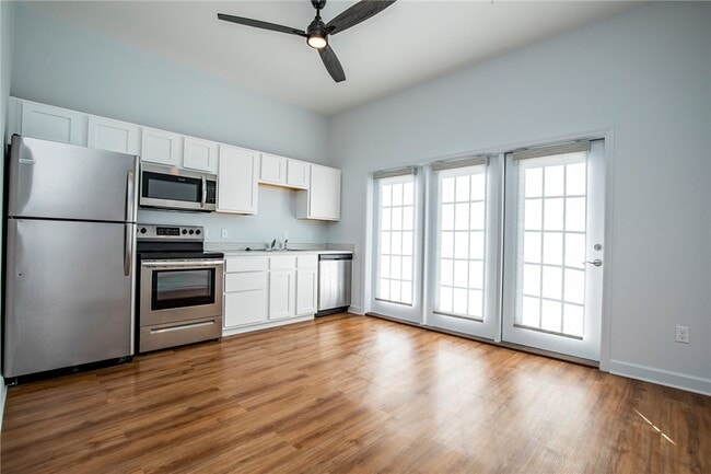 property at 904 Garland Ave