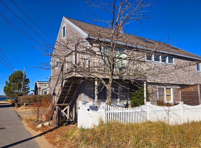 4 79th St, Unit 2 in Newburyport, MA - Building Photo - Building Photo