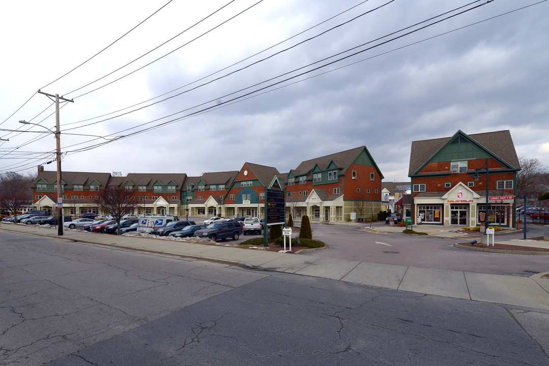 Heritage Place in Woonsocket, RI - Building Photo